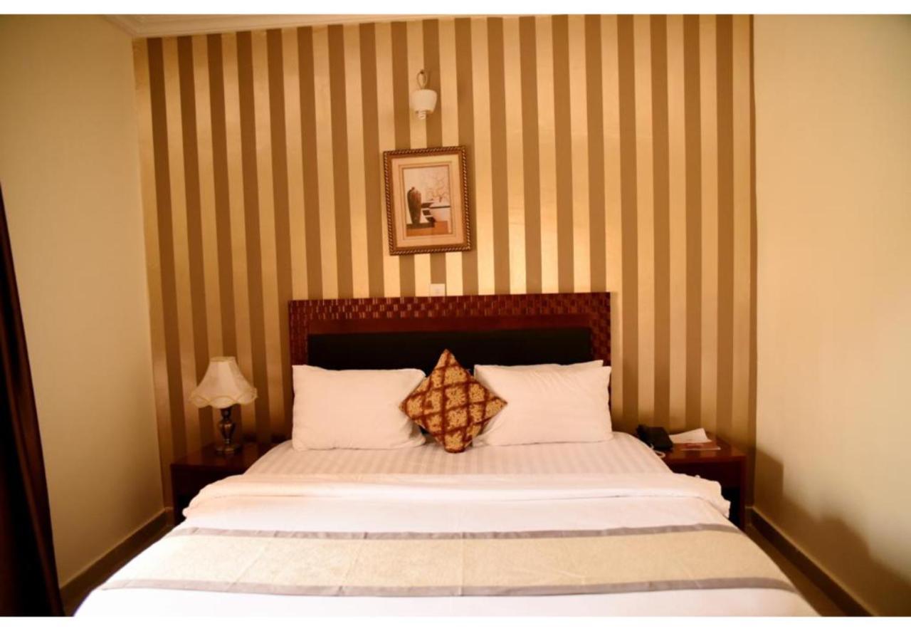 Royalton Hotels 阿布贾 外观 照片